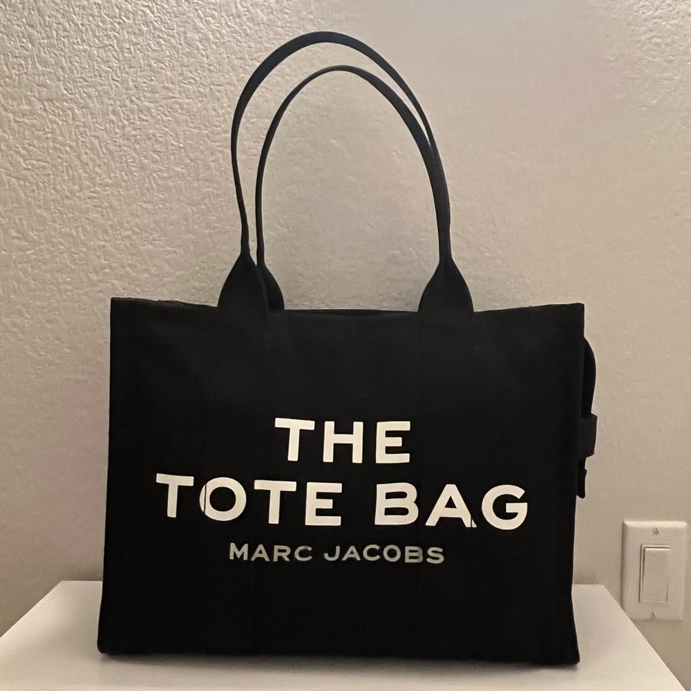 MARC JACOBS THE CANVAS LARGE TOTE BAG